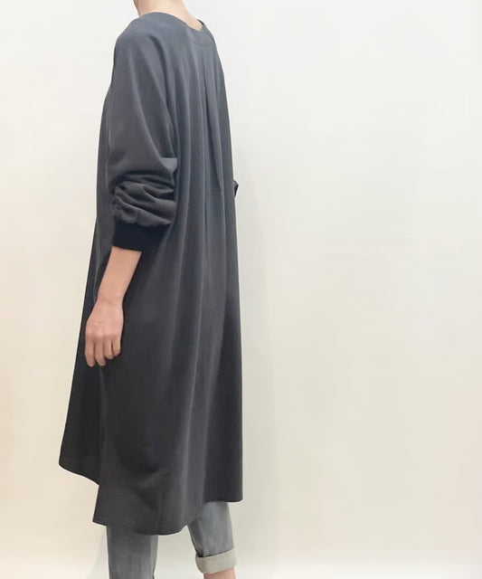 パジャマの次に着るワンピース、日常のユニフォーム　ナナイロトイロ　チュニックワンピース