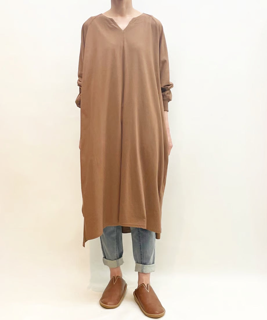 パジャマの次に着るワンピース、日常のユニフォーム　ナナイロトイロ　チュニックワンピース