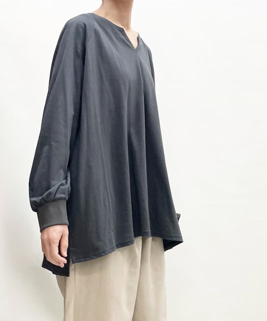 パジャマの次に着るカットソー、日常のユニフォーム　ナナイロトイロ　チュニックカットソー