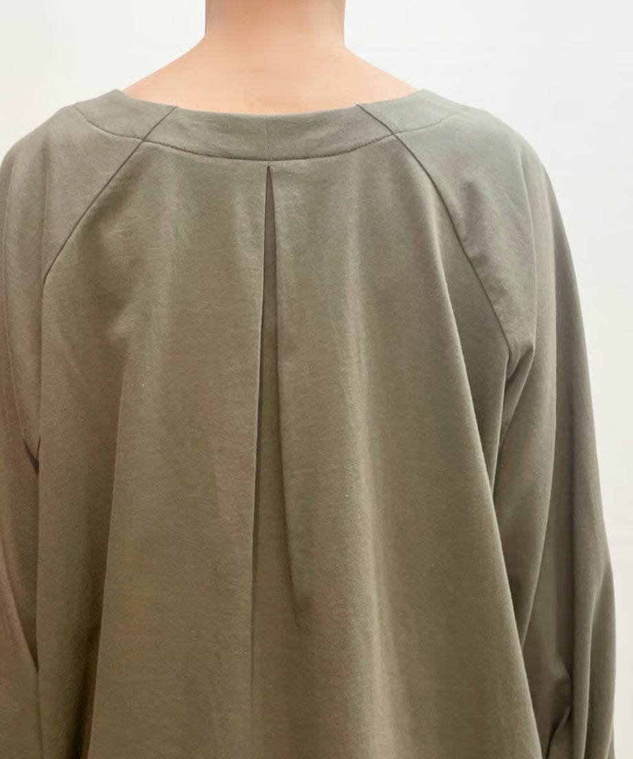 パジャマの次に着るカットソー、日常のユニフォーム　ナナイロトイロ　チュニックカットソー