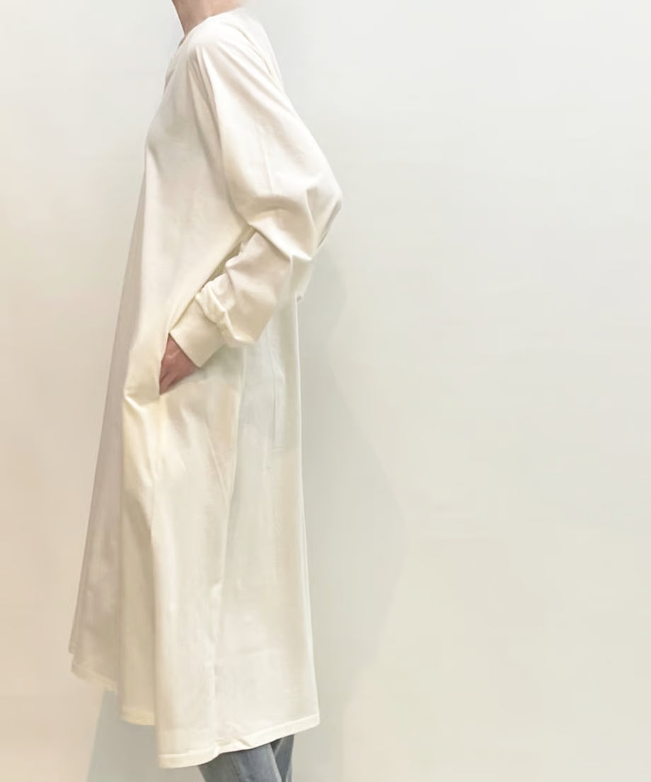 パジャマの次に着るワンピース、日常のユニフォーム　ナナイロトイロ　チュニックワンピース