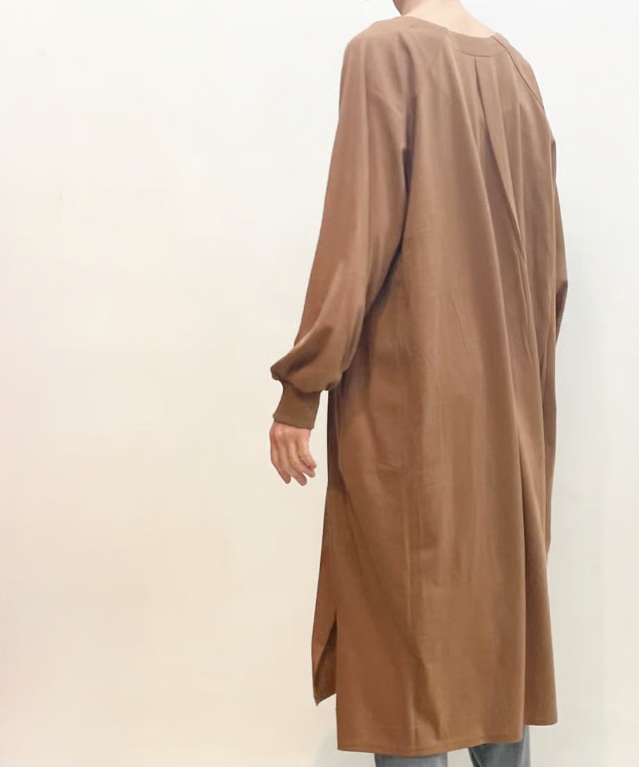 パジャマの次に着るワンピース、日常のユニフォーム　ナナイロトイロ　チュニックワンピース