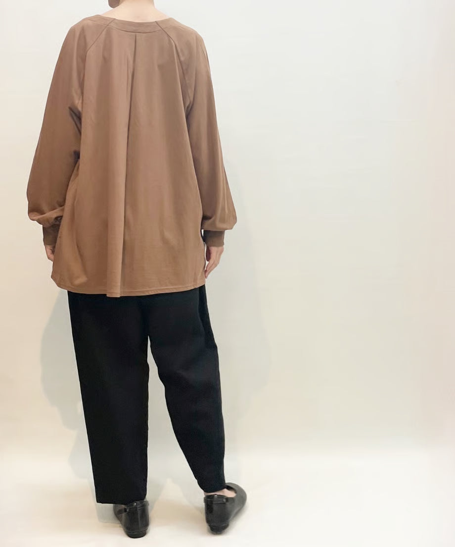 パジャマの次に着るカットソー、日常のユニフォーム　ナナイロトイロ　チュニックカットソー