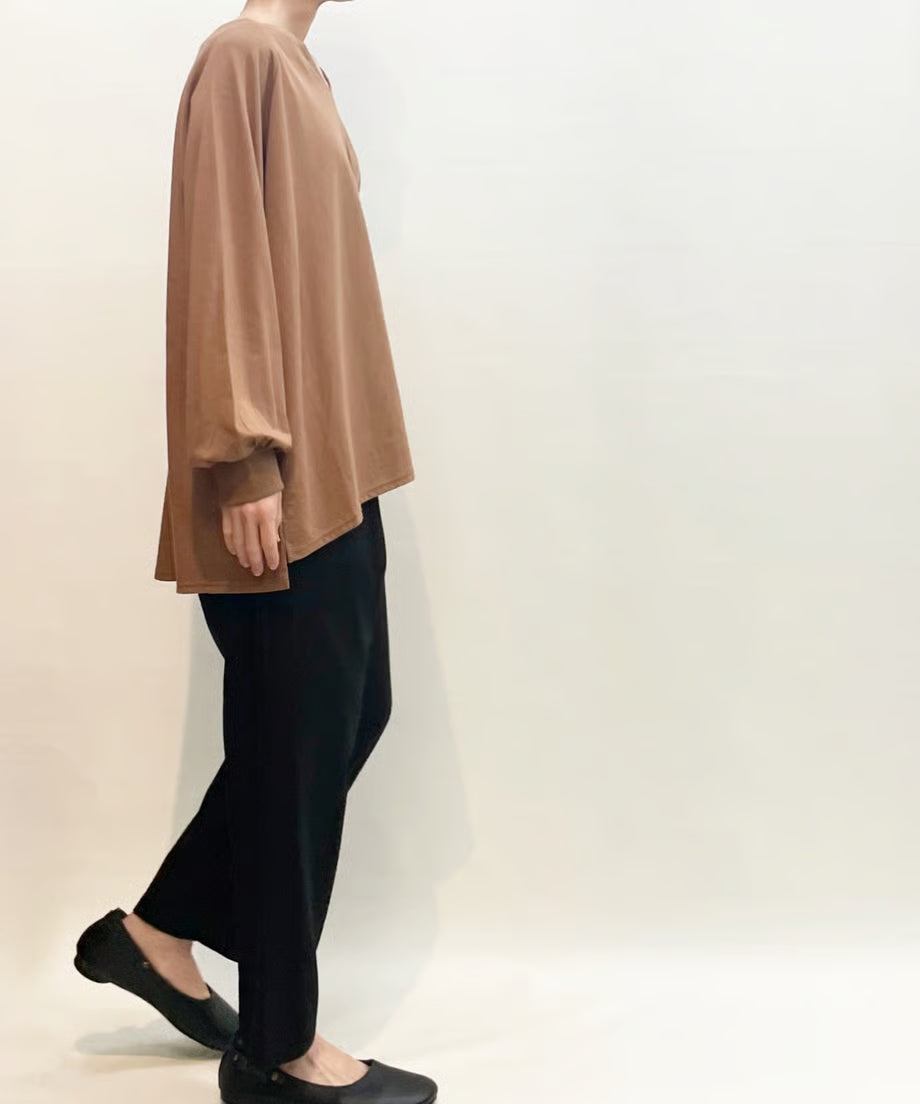 パジャマの次に着るカットソー、日常のユニフォーム　ナナイロトイロ　チュニックカットソー