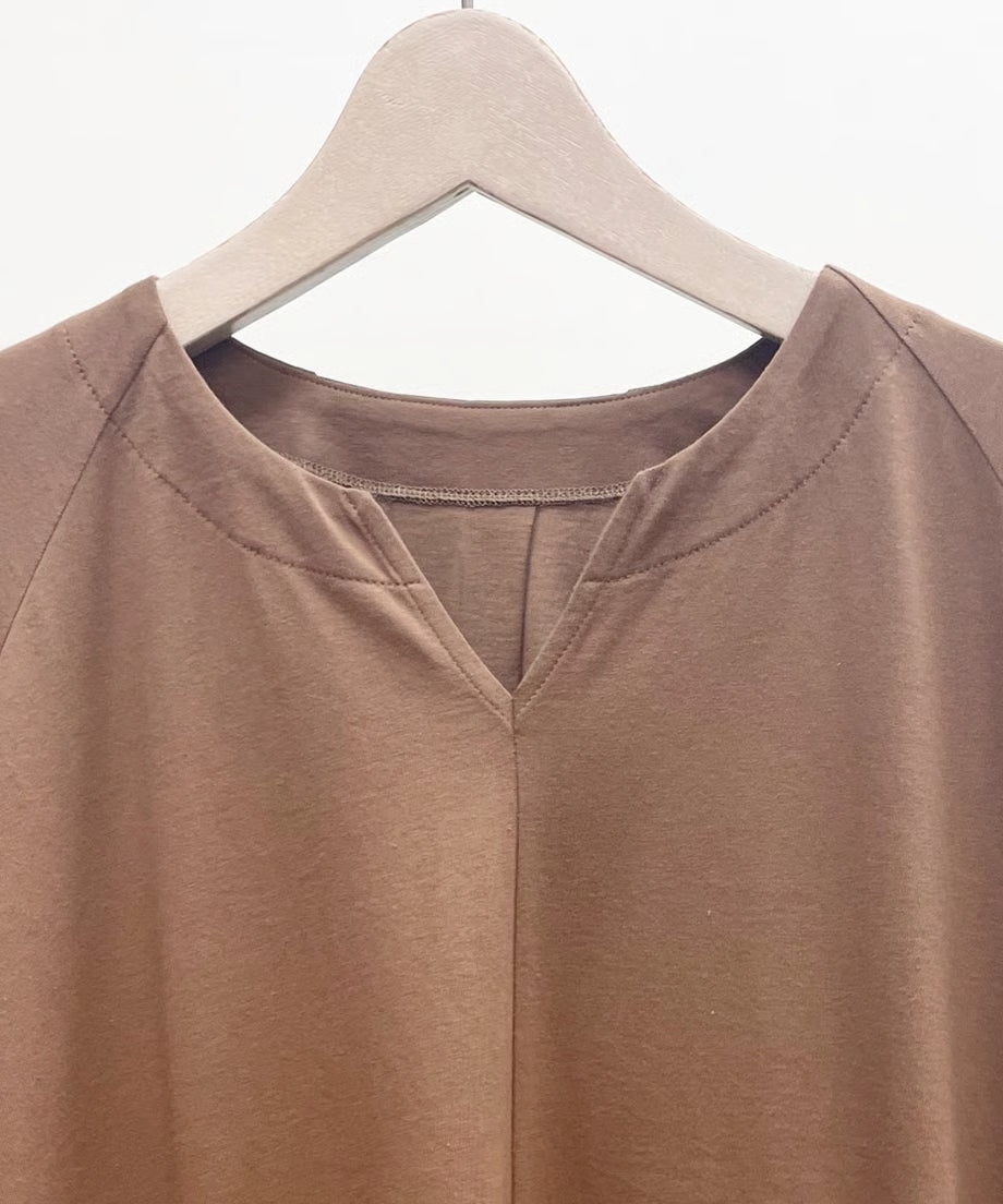 パジャマの次に着るカットソー、日常のユニフォーム　ナナイロトイロ　チュニックカットソー