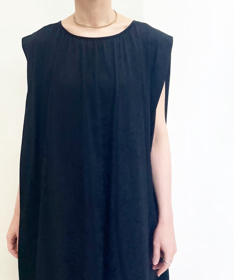 パジャマの次に着るワンピース、日常のユニフォーム　ナナイロトイロ　コットンワンピース