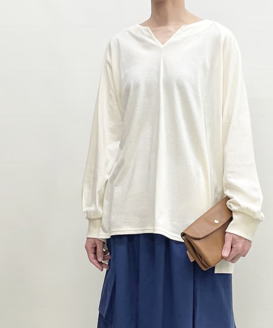 パジャマの次に着るカットソー、日常のユニフォーム　ナナイロトイロ　チュニックカットソー