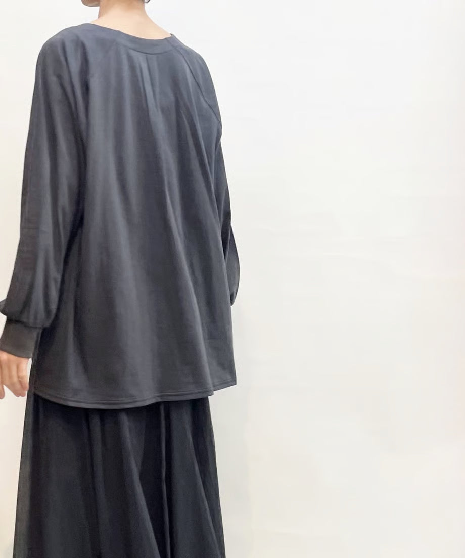 パジャマの次に着るカットソー、日常のユニフォーム　ナナイロトイロ　チュニックカットソー
