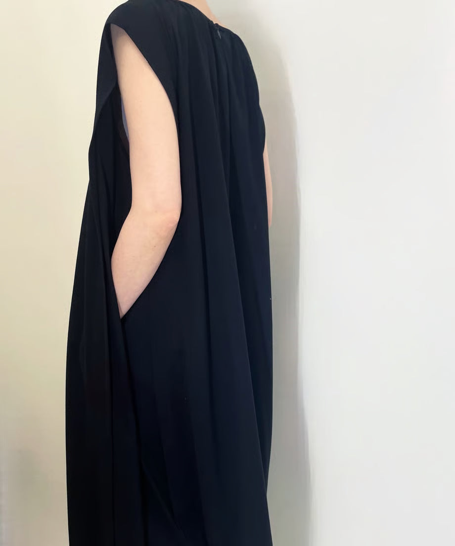 パジャマの次に着るワンピース、日常のユニフォーム　ナナイロトイロ　コットンワンピース